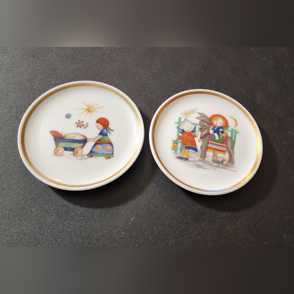 Berta Hummel plates